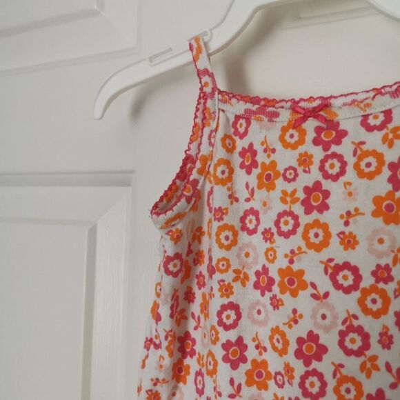 5/$10 Carter's tanktop Onesie size 6 m - Picture 2 of 4